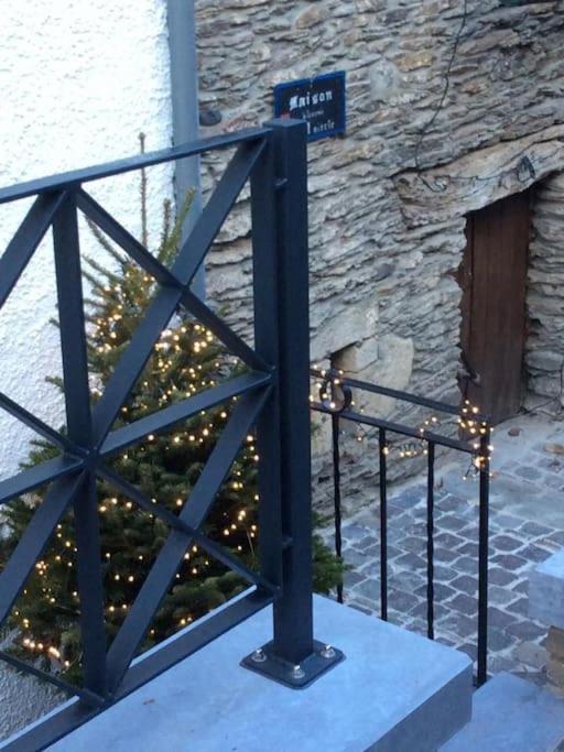 La Legende - Gite Dans Un Quartier Pittoresque Bouillon Exteriör bild